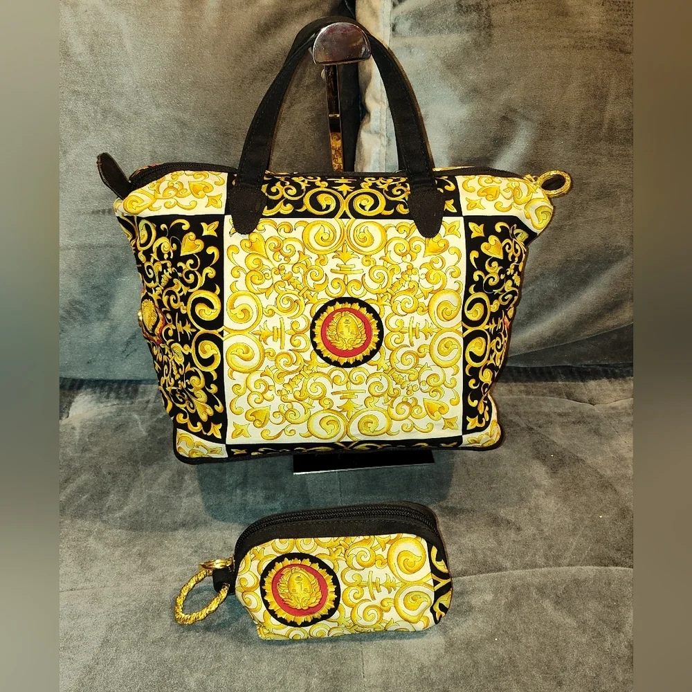 NWOT Gianni Versace Authentic Vintage Baroque Medusa Handbag Set